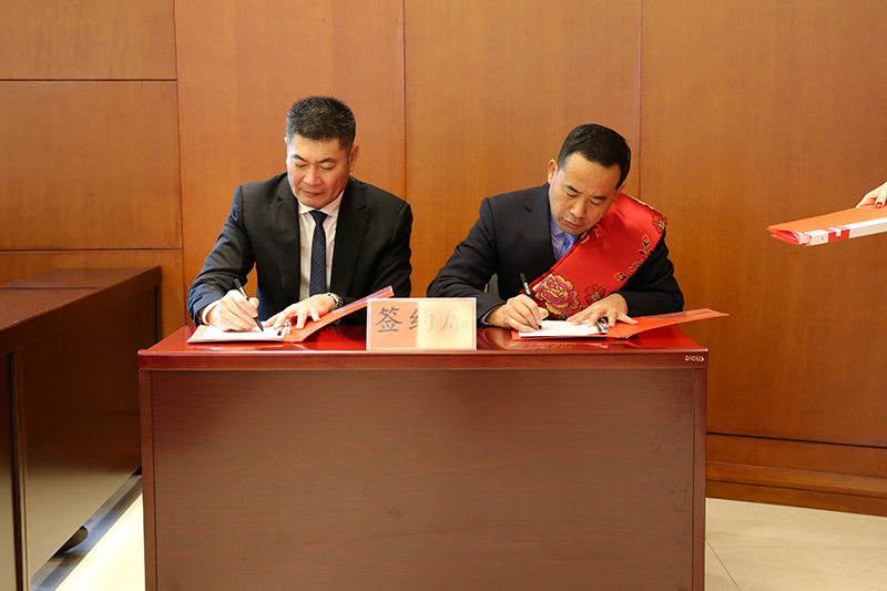 1612660053175983.jpg HW6A2599.jpg